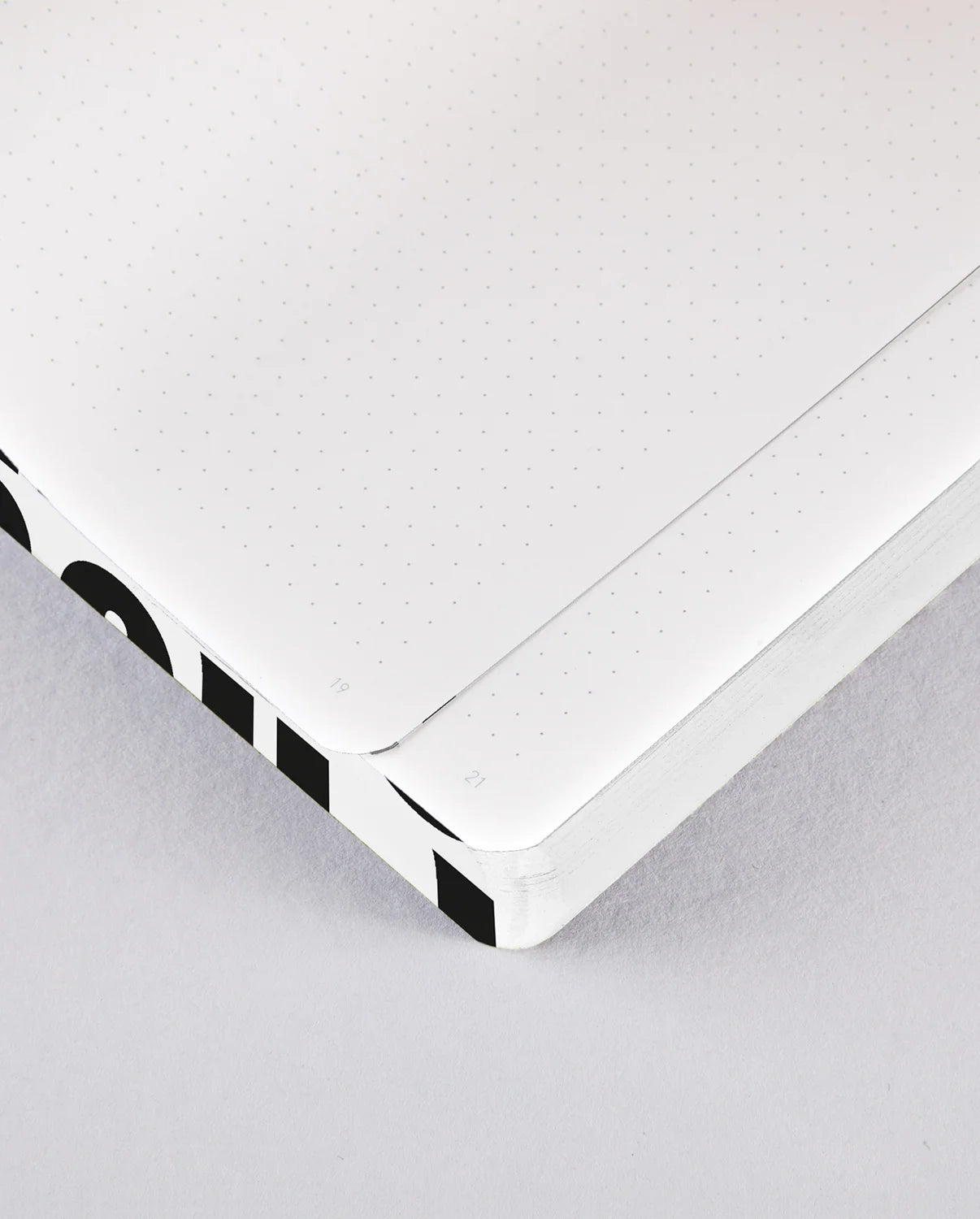 Nuuna Notizbuch Graphic L