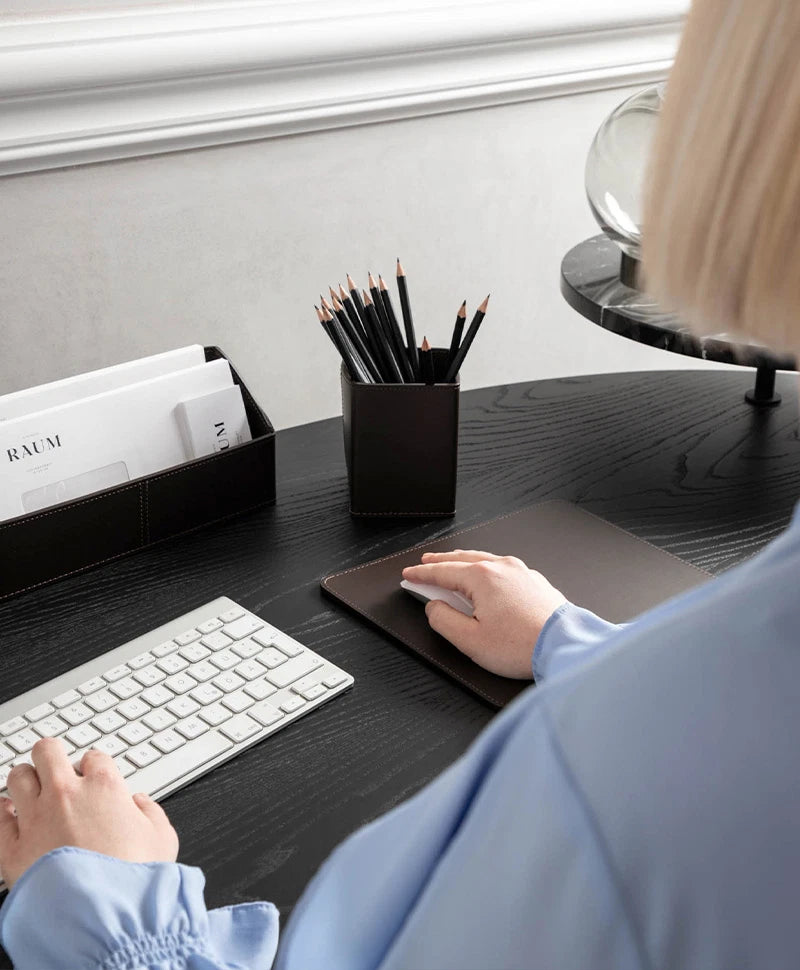 Pen Holder