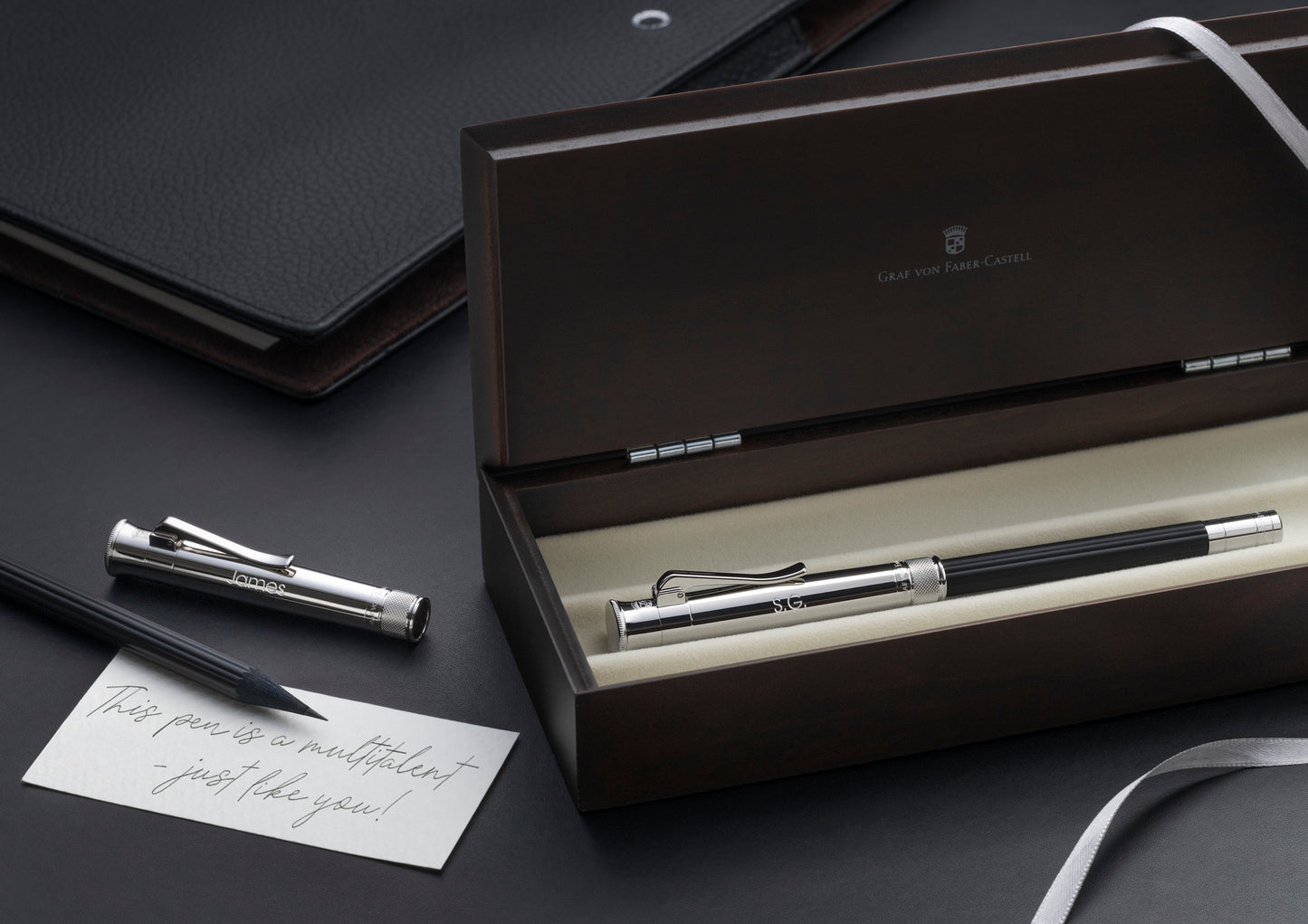 Perfekter Bleistift, platiniert, Schwarz